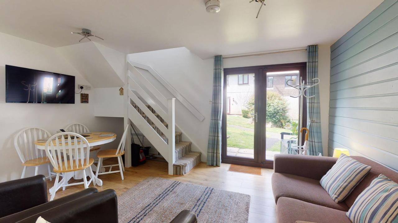 35 Strawberry Hill, Tolroy Manor Ferienhaus *